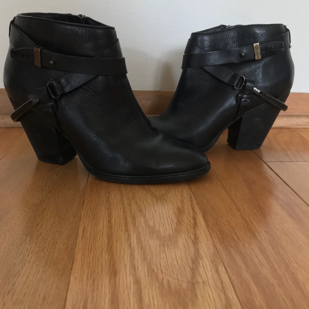 Dolce Vita designer leather booties